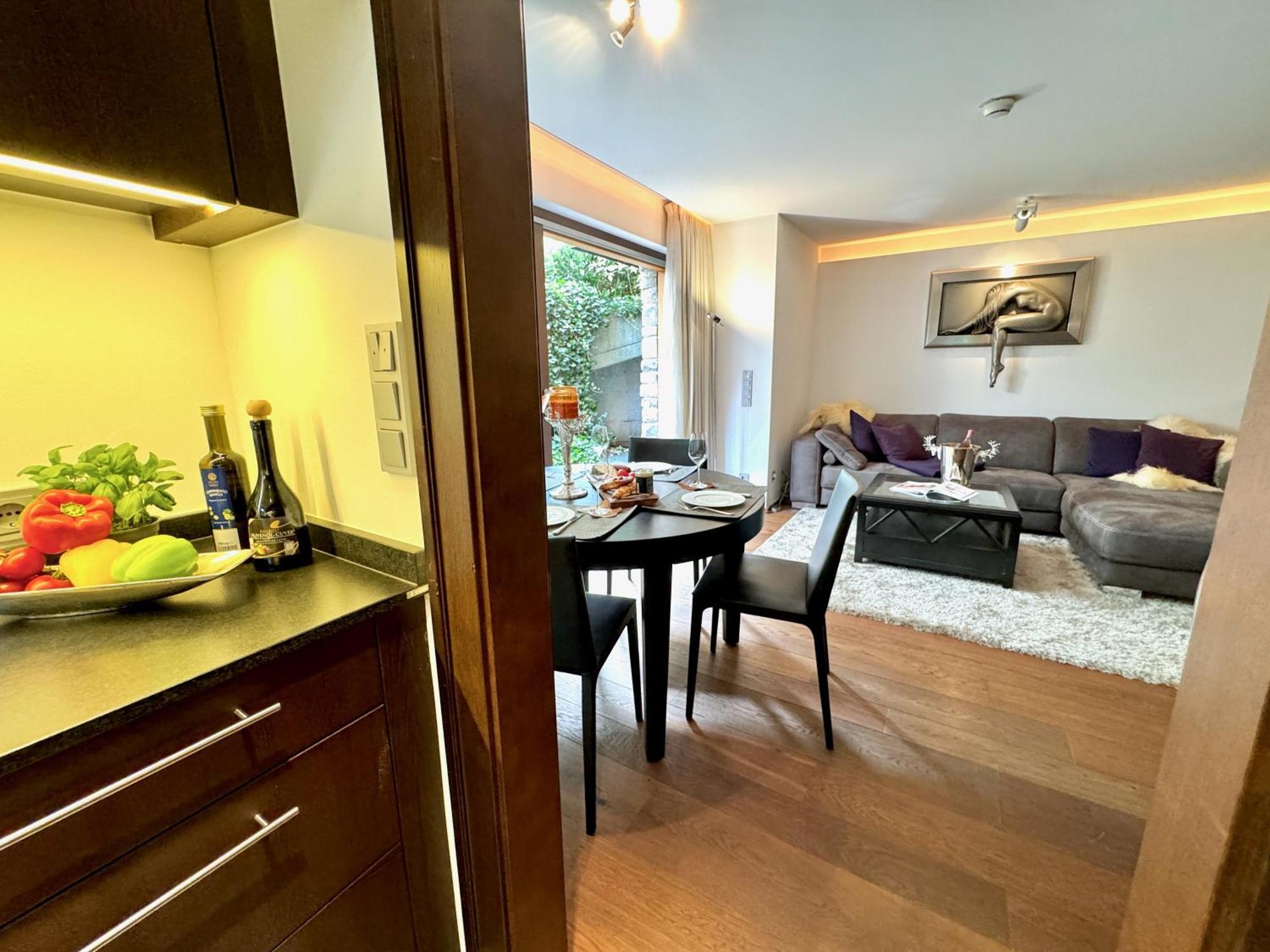 Kitz Deluxe Suite 1 & 2 Im Zentrum Mit Eigenem Spa & Parken By Belle-Stay キッツビュール エクステリア 写真